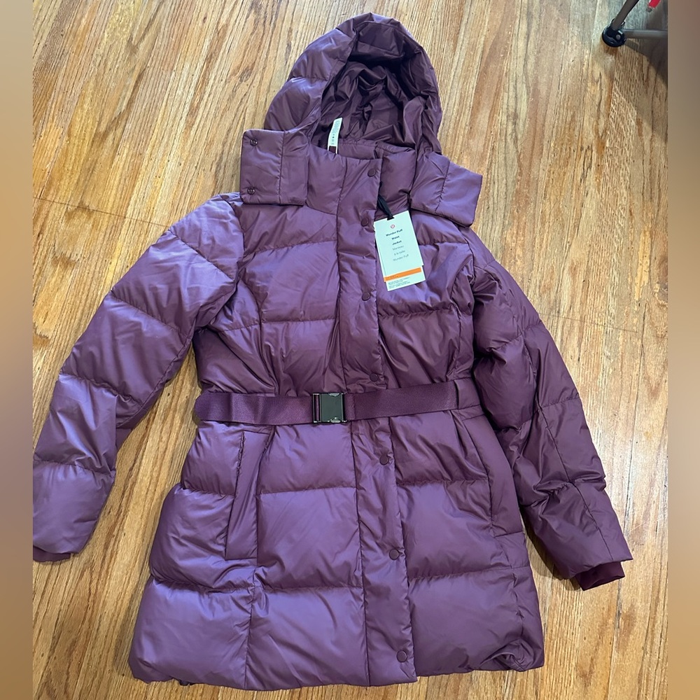 Beautiful Lululemon Wunder Puff Waist Jacket